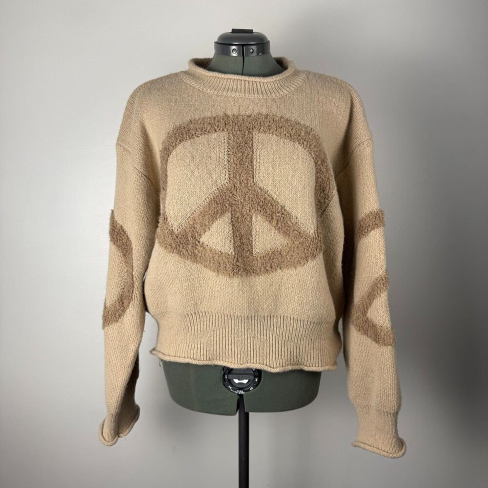 POL Teddy Bear Fuzzy Peace Sign Sweater - Women's Medium, Oversized